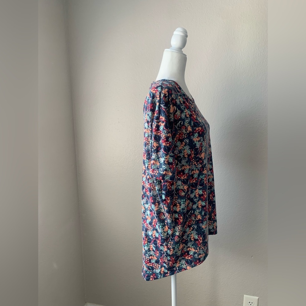 Navy Floral Women's Blouse - Picture 2 of 3